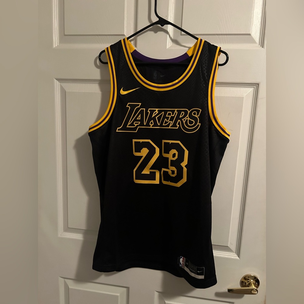 Men’s Nike Lebron Lakers Jersey
